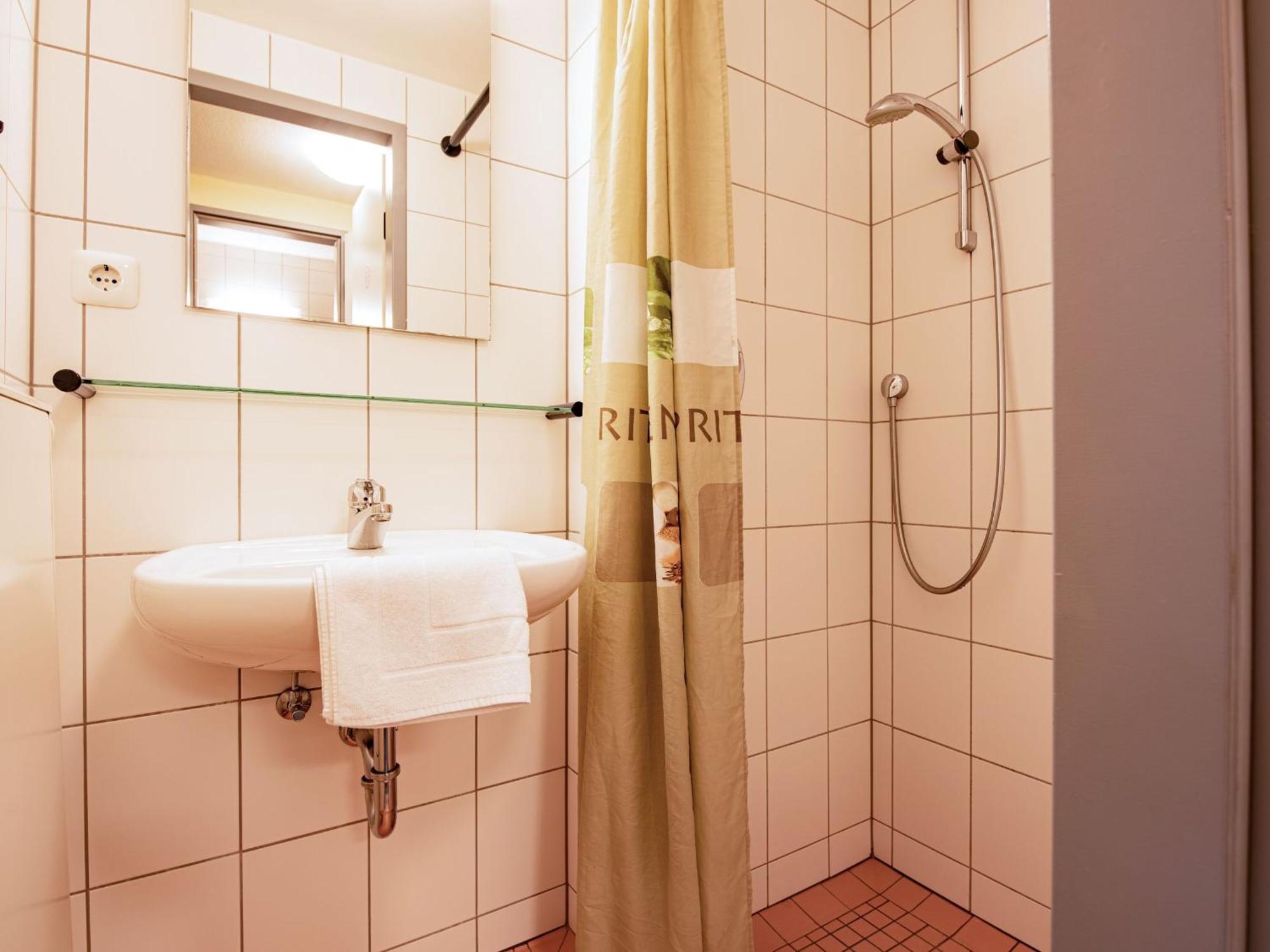 Jugendherberge Bad Homburg Bad Homburg vor der Höhe Esterno foto